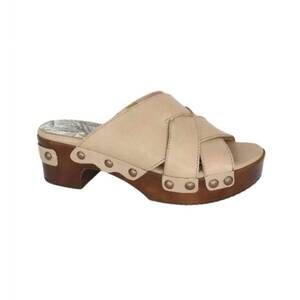 NEW ERIC MICHAEL women's chili sandals in taupe